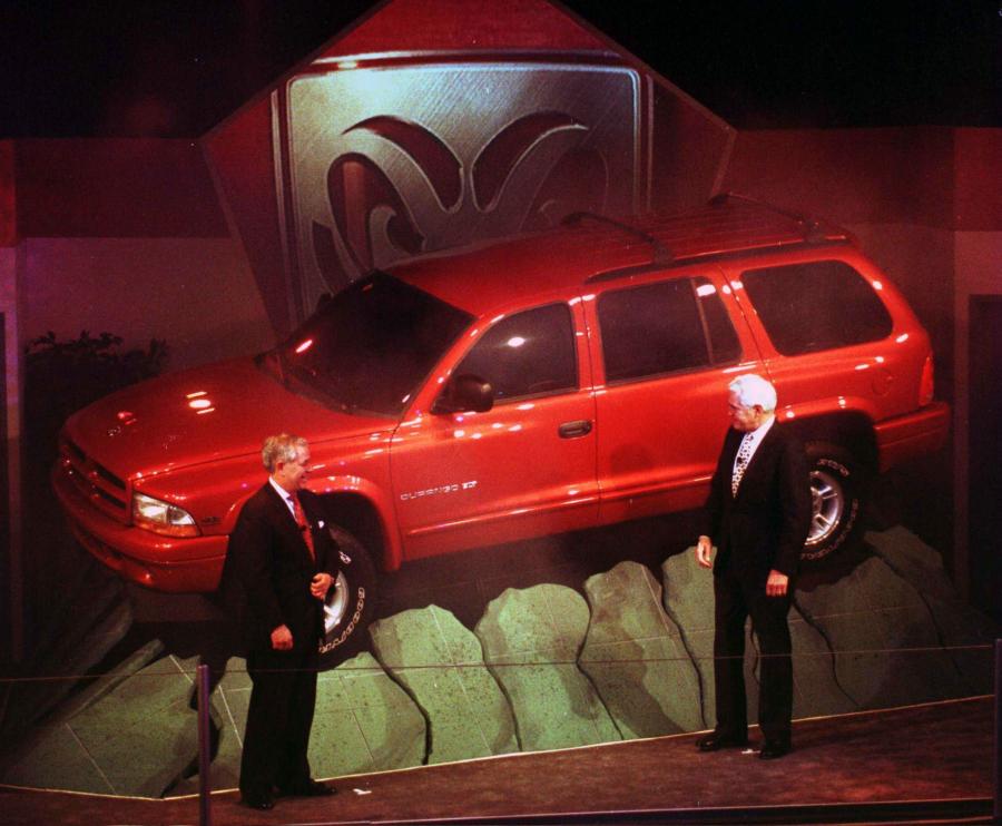  Dodge Durango 1998 года  (фото 23 из 37)
